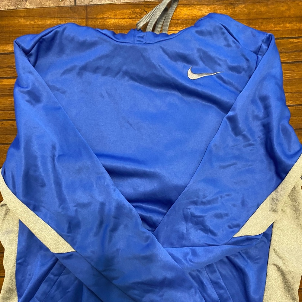 Nike hoodie